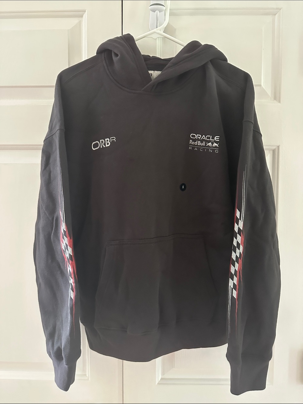 NWT Hollister F1 Oracle Red Bull Racing Black Hooded Sweatshirt Small